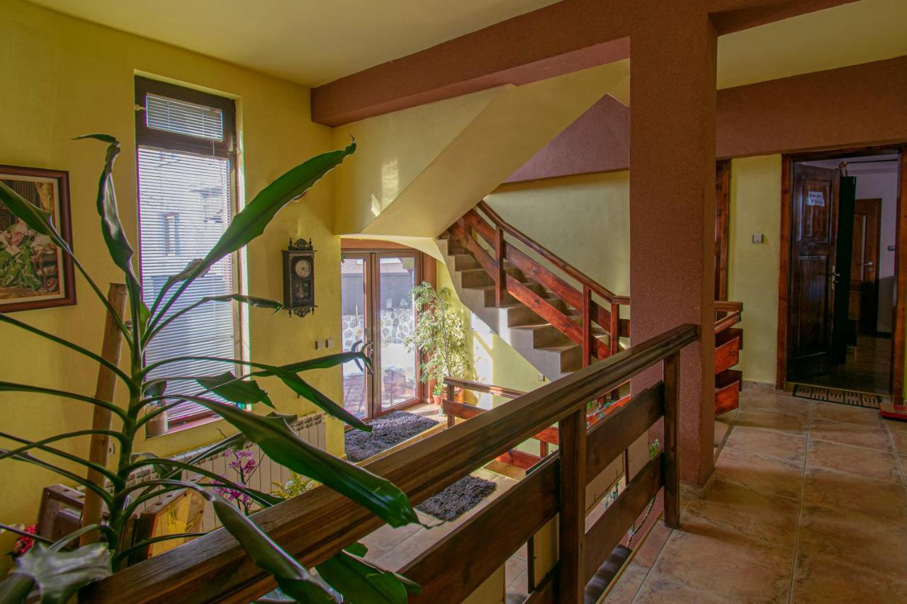 Guest House Sevda 반스코 외부 사진